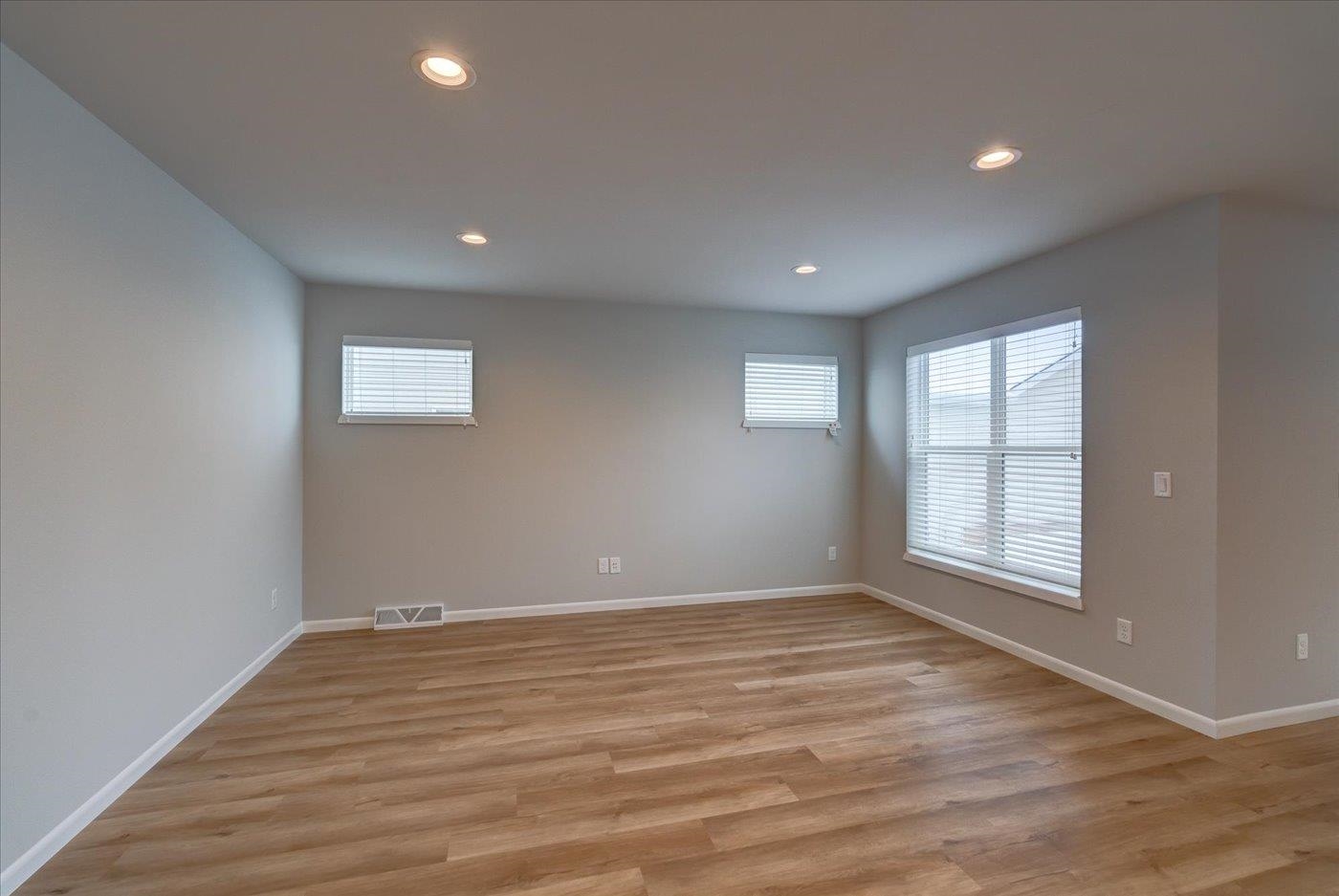 1239 Early Twilight Way Verona, WI 53593 - Photo 9 of 64