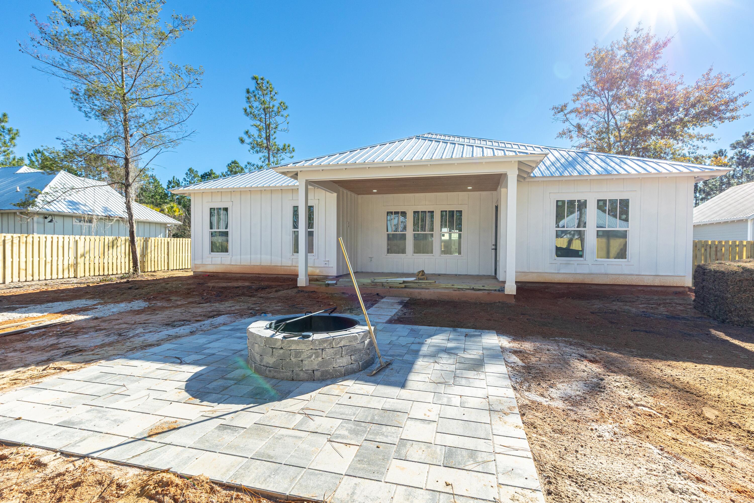 61 Grizzly Street Freeport, FL 32439 - Photo 23 of 37 61 Grizzly Street E-5