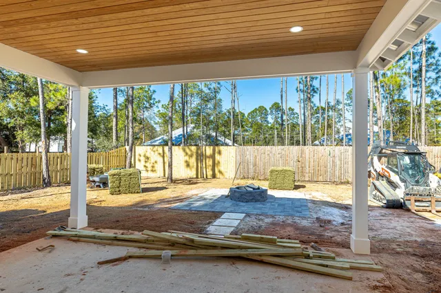 $699,000 | 61 Grizzly Street, Freeport, FL 32439