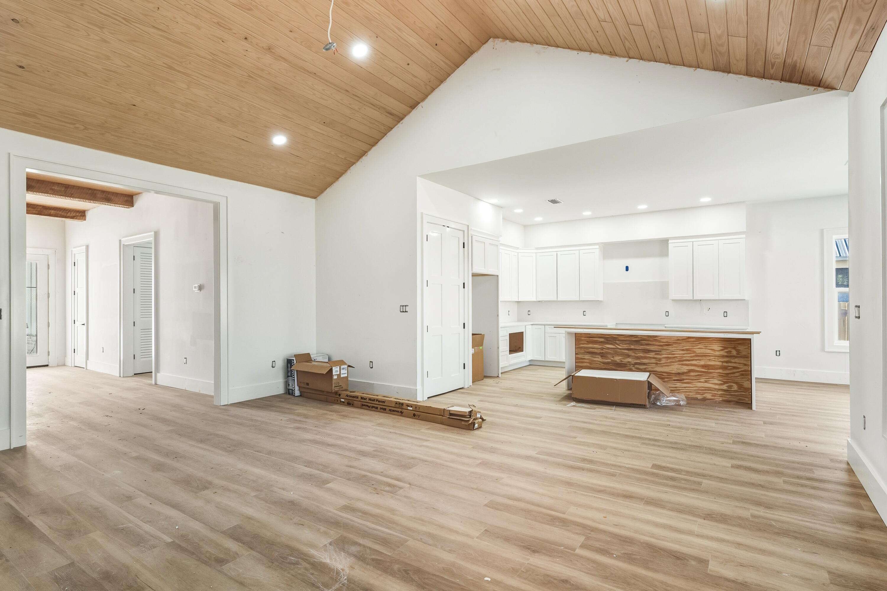 61 Grizzly Street Freeport, FL 32439 - Photo 7 of 37 61 Grizzly Street E-13