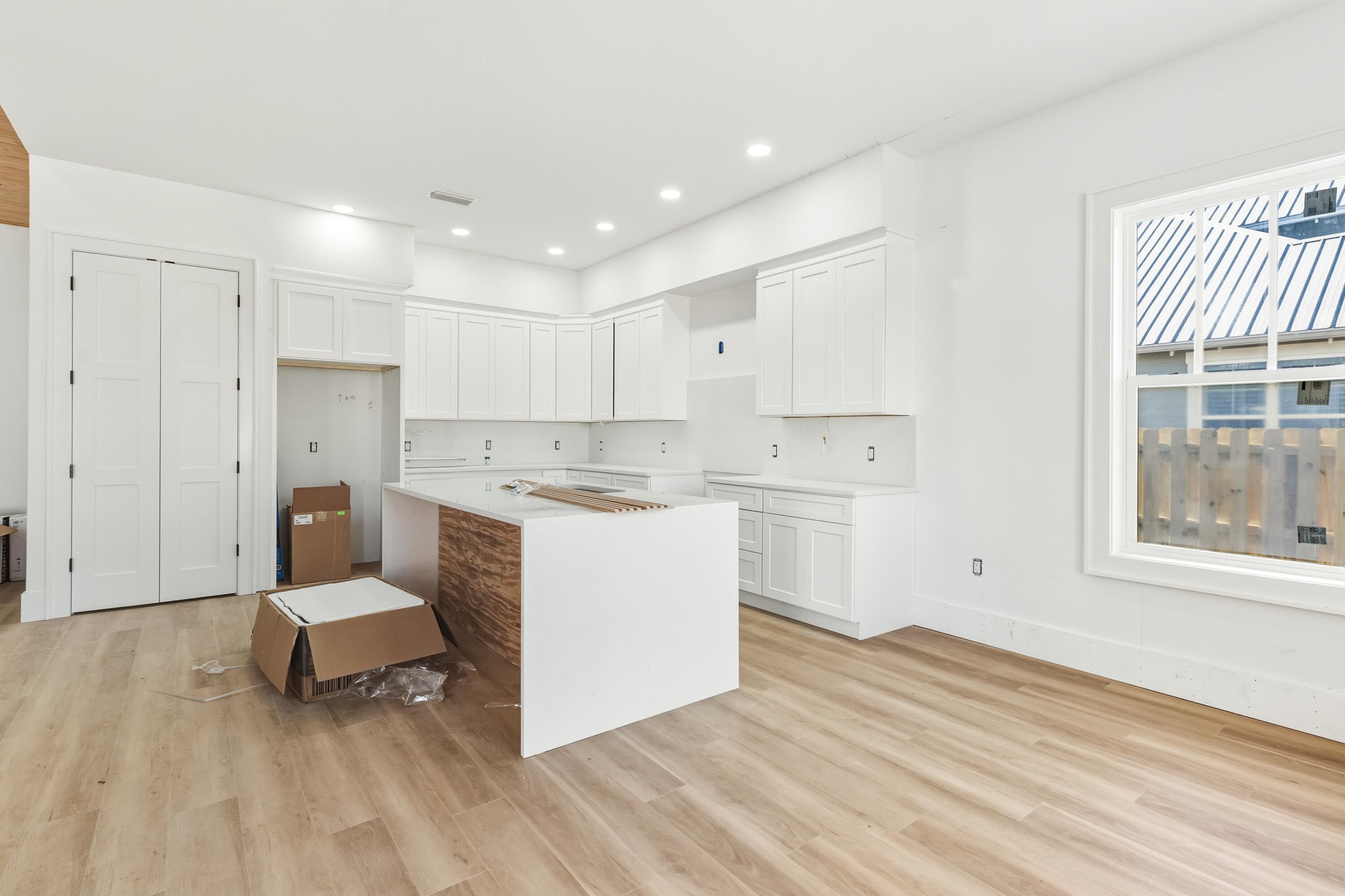 61 Grizzly Street Freeport, FL 32439 - Photo 10 of 37 61 Grizzly Street E-16