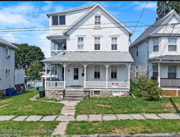 $1,400 | 949 North Irving Avenue, Unit 3, Scranton, PA 18510