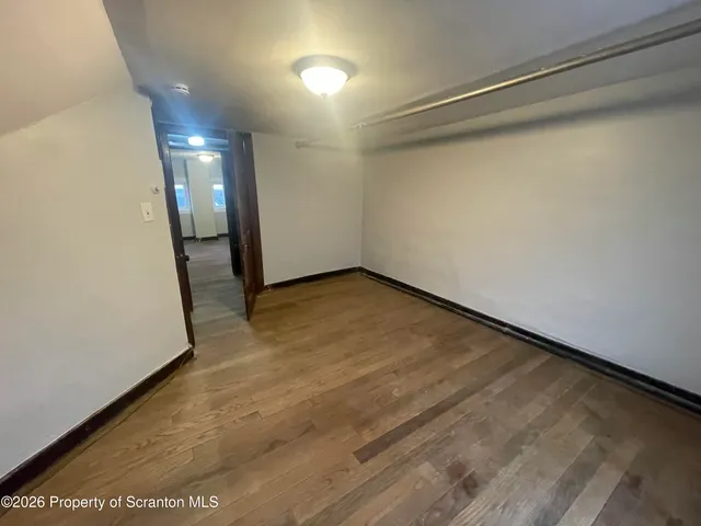 $1,400 | 949 North Irving Avenue, Unit 3, Scranton, PA 18510