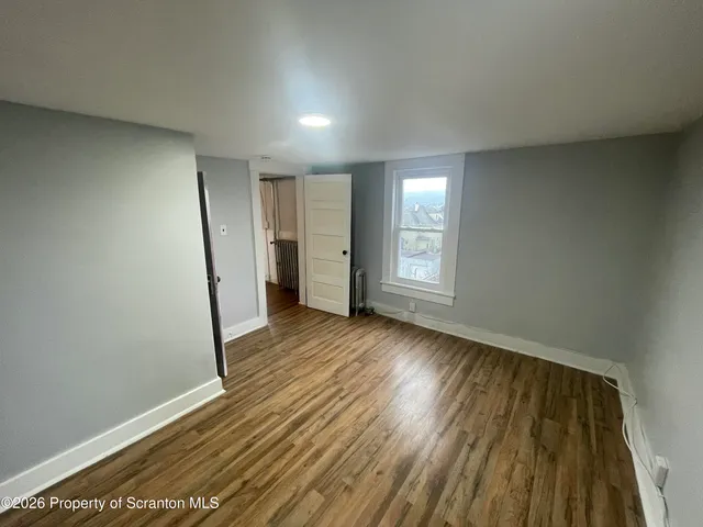 $1,400 | 949 North Irving Avenue, Unit 3, Scranton, PA 18510