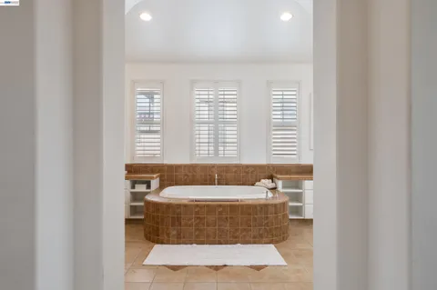 $2,495,000 | 456 Vanessa Way, Danville, CA 94506