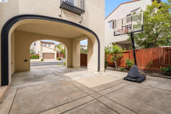 $2,495,000 | 456 Vanessa Way, Danville, CA 94506