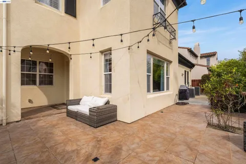 $2,495,000 | 456 Vanessa Way, Danville, CA 94506