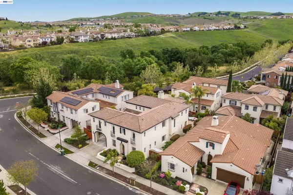 $2,495,000 | 456 Vanessa Way, Danville, CA 94506