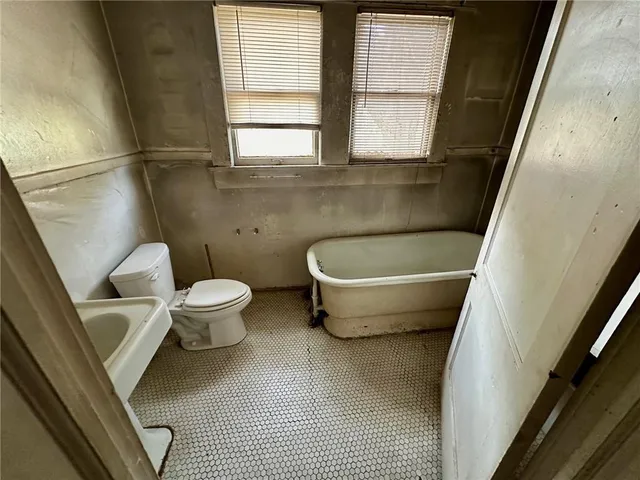 $95,000 | 2038 Thornton Court, Alexandria, LA 71301