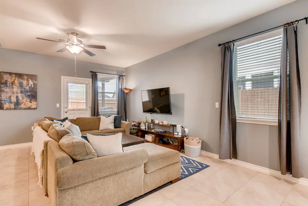 11707 Prado Ranch Boulevard Austin, TX 78725 - Photo 3 of 23