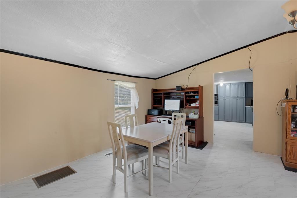 18166 Lynbrook Road Orlando, FL 32820 - Photo 13 of 56