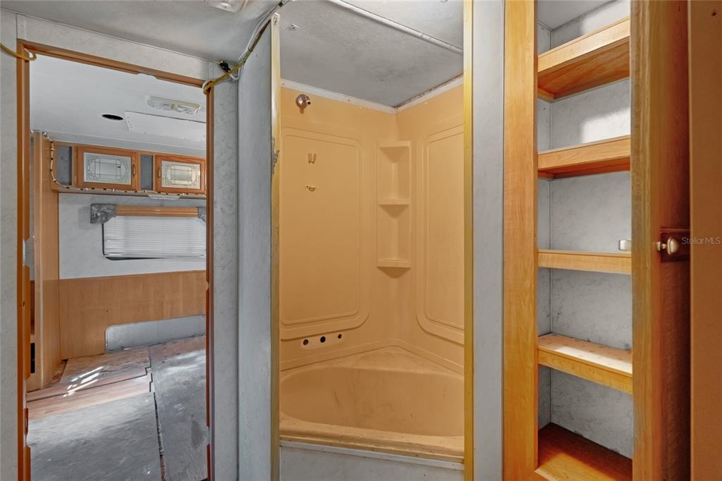 18166 Lynbrook Road Orlando, FL 32820 - Photo 38 of 56