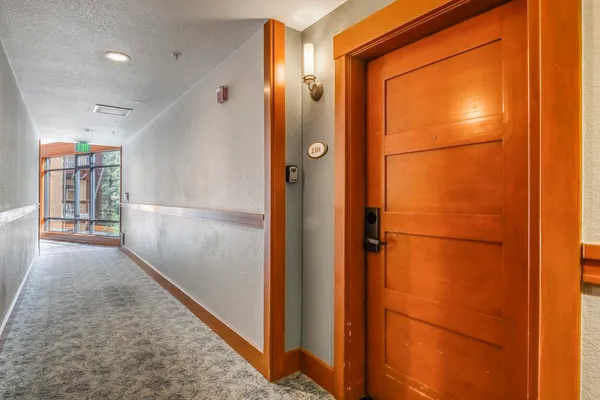 $1,049,000 | 6201 Minaret Road, Unit 2311, Mammoth Lakes, CA 93546
