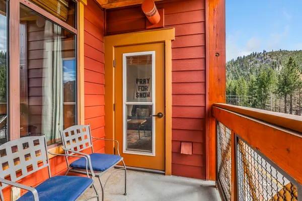 $1,049,000 | 6201 Minaret Road, Unit 2311, Mammoth Lakes, CA 93546