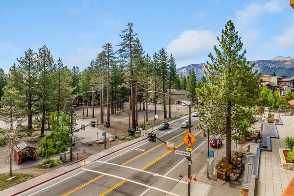 $1,049,000 | 6201 Minaret Road, Unit 2311, Mammoth Lakes, CA 93546
