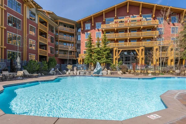 $1,049,000 | 6201 Minaret Road, Unit 2311, Mammoth Lakes, CA 93546