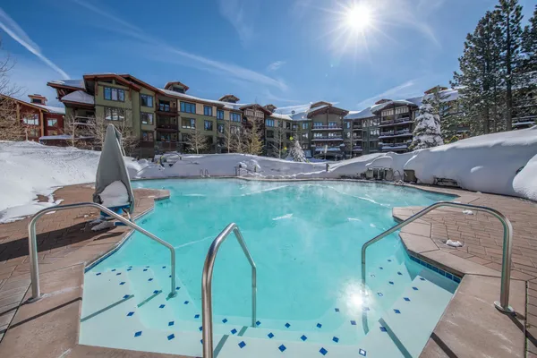 $1,049,000 | 6201 Minaret Road, Unit 2311, Mammoth Lakes, CA 93546