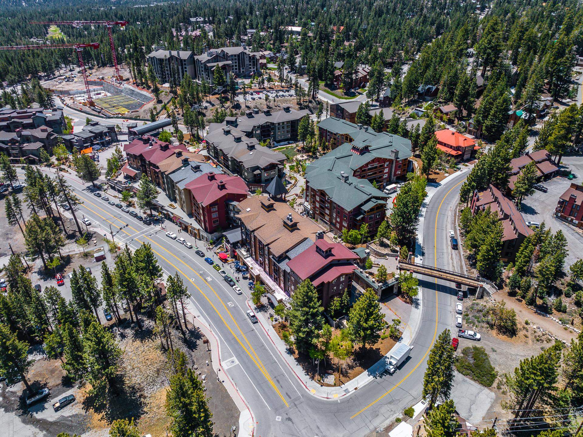 6201 Minaret Road, Unit 2311 Mammoth Lakes, CA 93546 - Photo 40 of 40 an aerial view of multiple house