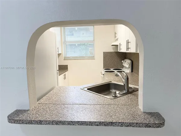 a close view of sink and tap