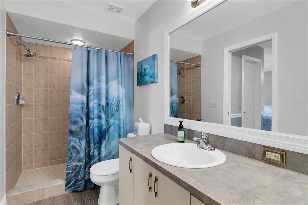 9242 Santa Monica Way New Port Richey, FL 34655 - Photo 14 of 32