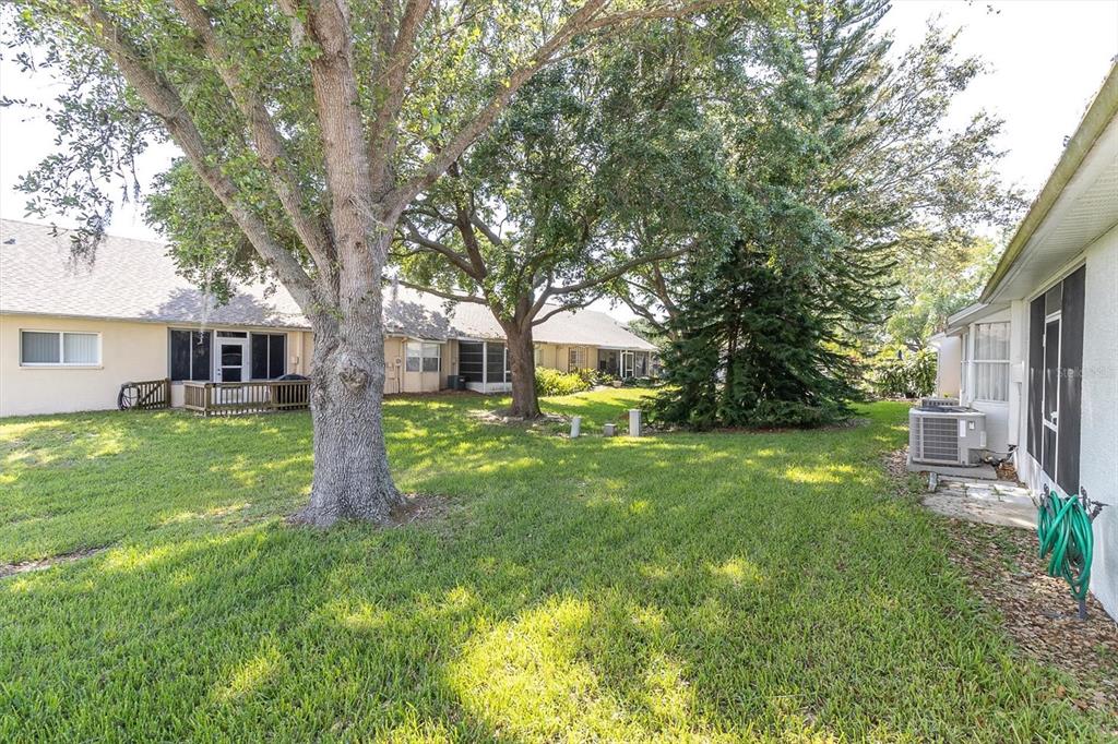 9242 Santa Monica Way New Port Richey, FL 34655 - Photo 21 of 32