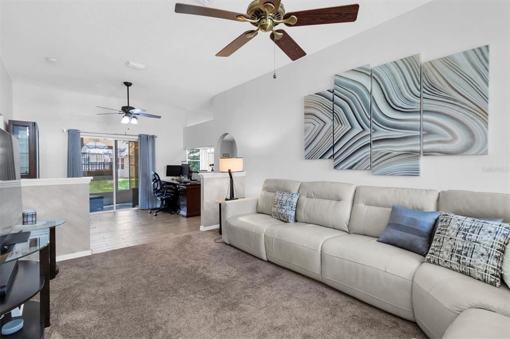 9242 Santa Monica Way New Port Richey, FL 34655 - Photo 3 of 32