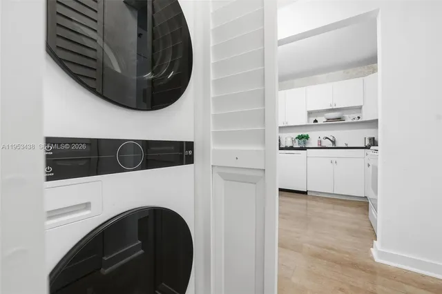 $3,190 | 200 Southeast 15th Road, Unit 11H, Miami, FL 33129