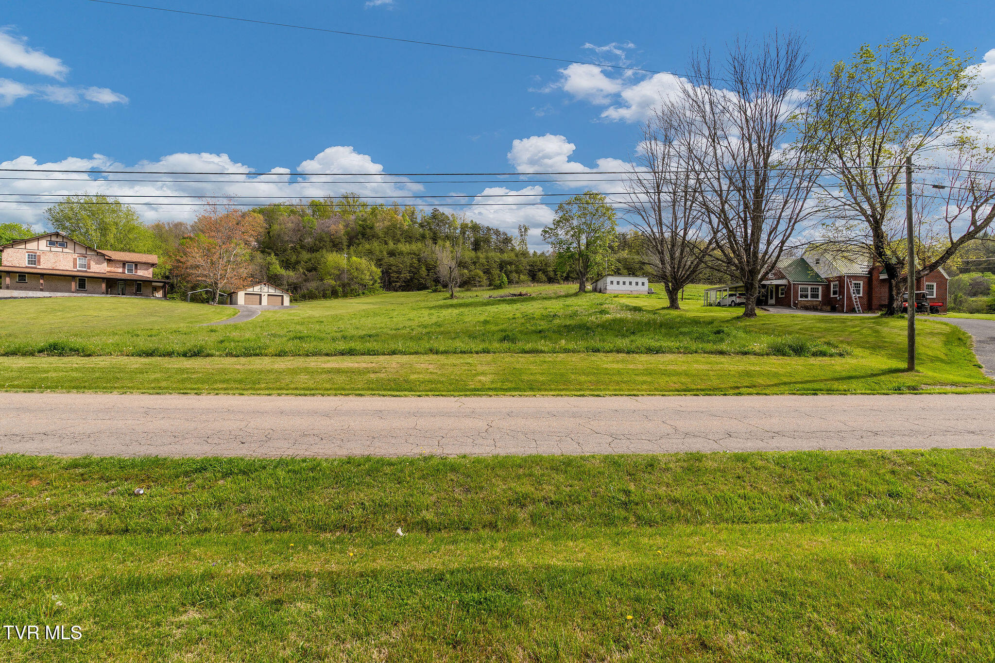 176 Keenburg Road Elizabethton, TN 37643 - Photo 16 of 22 DSC03904