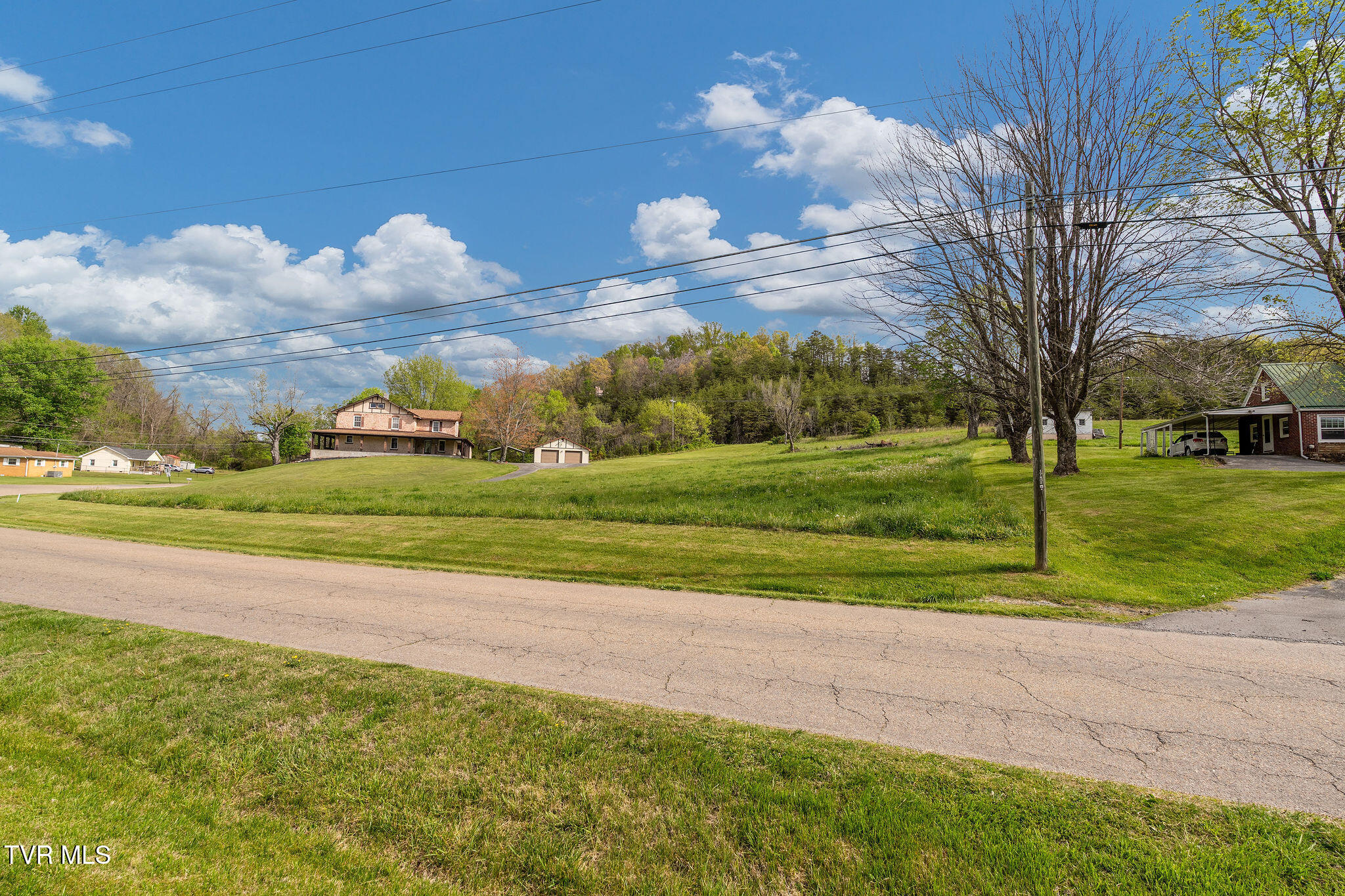 176 Keenburg Road Elizabethton, TN 37643 - Photo 18 of 22 DSC03906