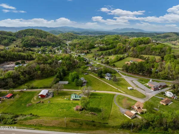 $37,900 | 176 Keenburg Road, Elizabethton, TN 37643