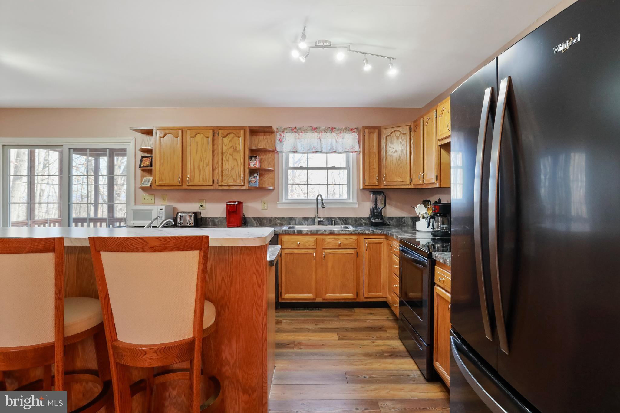 582 Ridgeview Road Gore, VA 22637 - Photo 4 of 47 Updated Kitchen