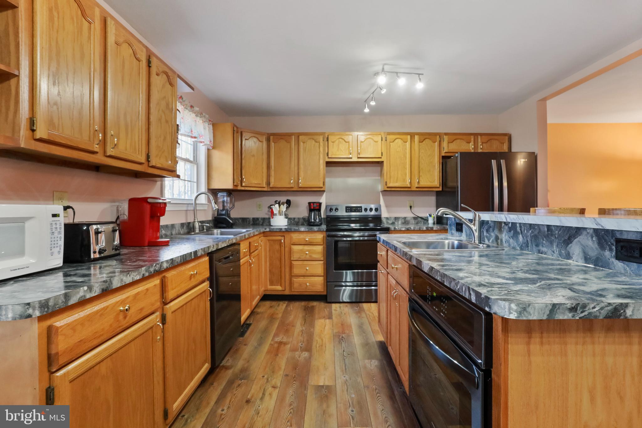 582 Ridgeview Road Gore, VA 22637 - Photo 6 of 47
