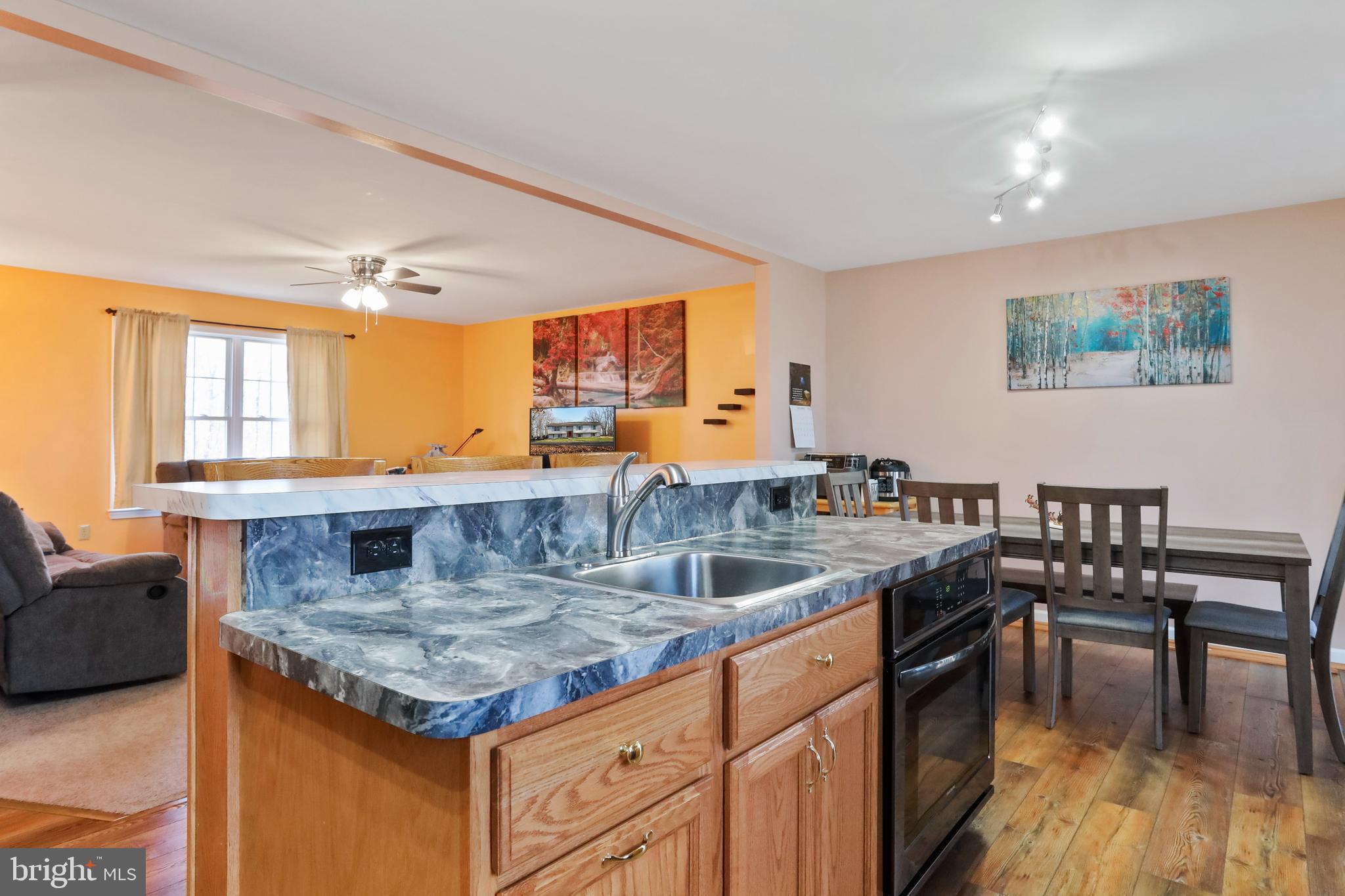 582 Ridgeview Road Gore, VA 22637 - Photo 8 of 47