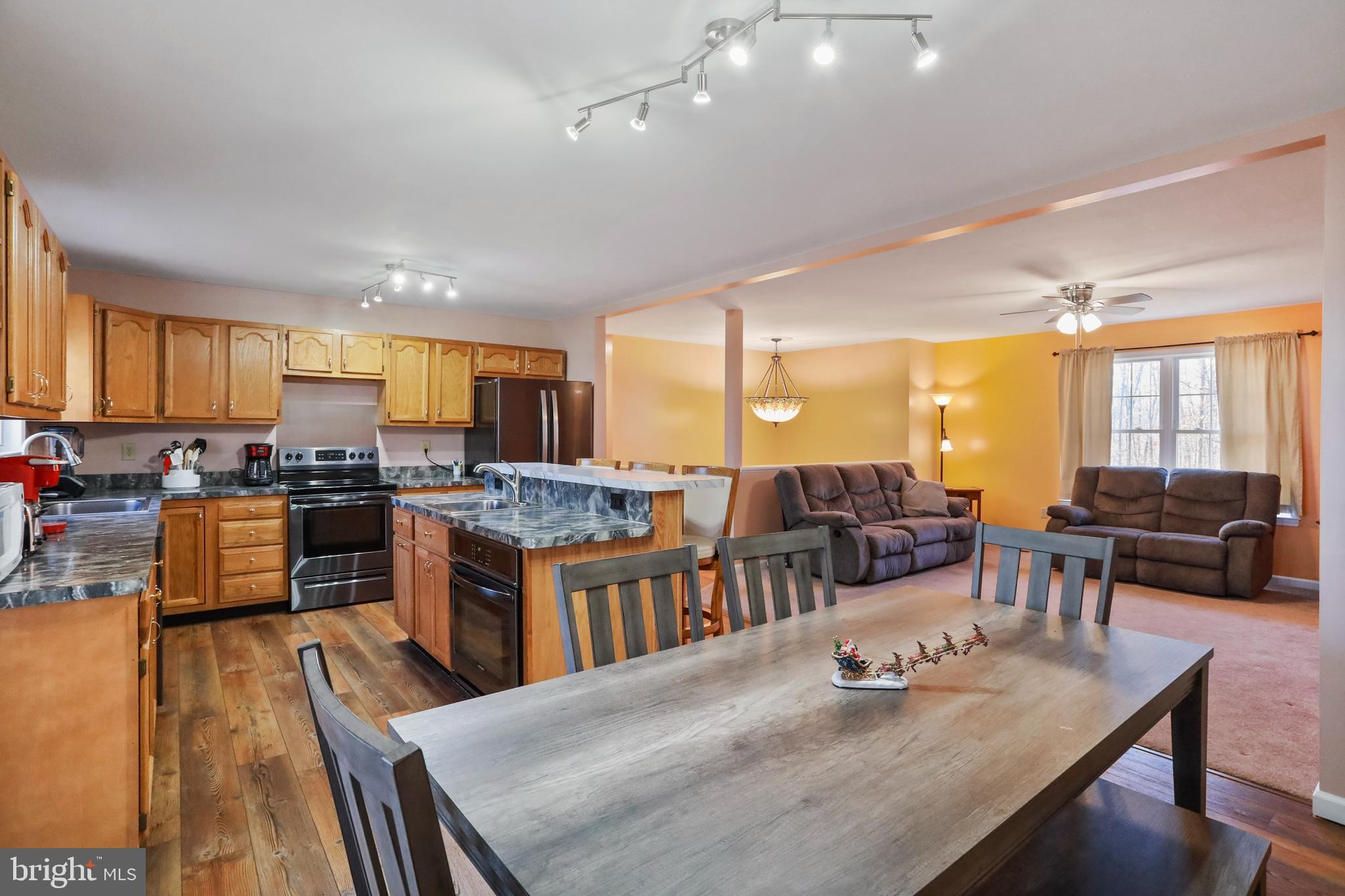 582 Ridgeview Road Gore, VA 22637 - Photo 10 of 47