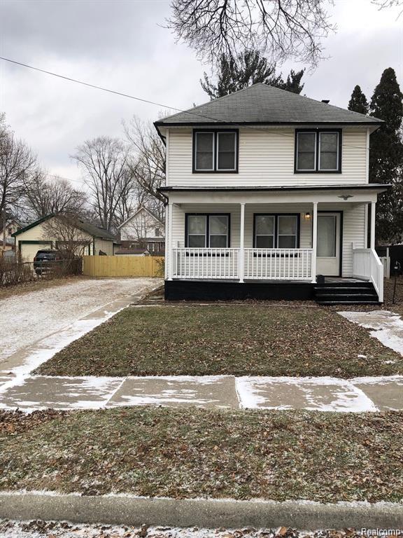 218 Jones Street Mount Clemens, MI 48043 - Photo 2 of 20 IMG_0838.JPG