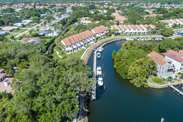 $1,100,000 | 2280 Treasure Isle Drive, Unit A84, Palm Beach Gardens, FL 33410