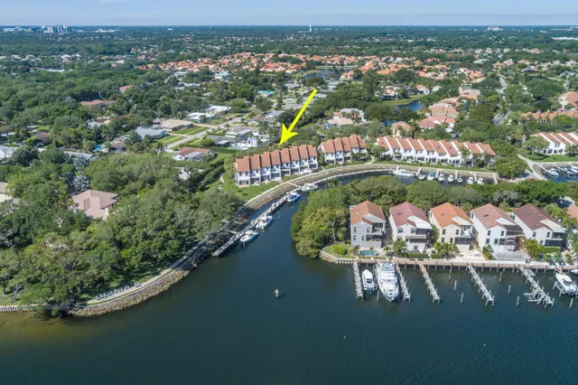 $1,100,000 | 2280 Treasure Isle Drive, Unit A84, Palm Beach Gardens, FL 33410