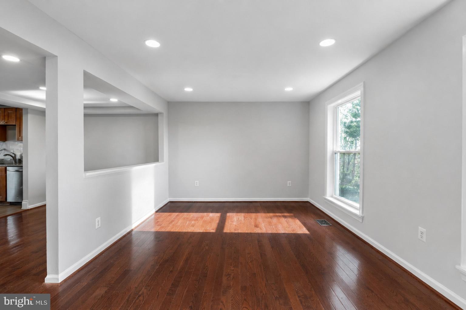 50 Timber Rock Road Gaithersburg, MD 20878 - Photo 19 of 88 Gallery Image 19