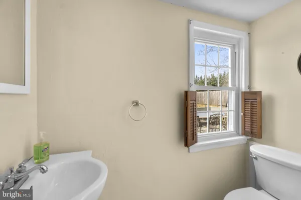 $375,000 | 308 North Clear Ridge Road, Union Bridge, MD 21791