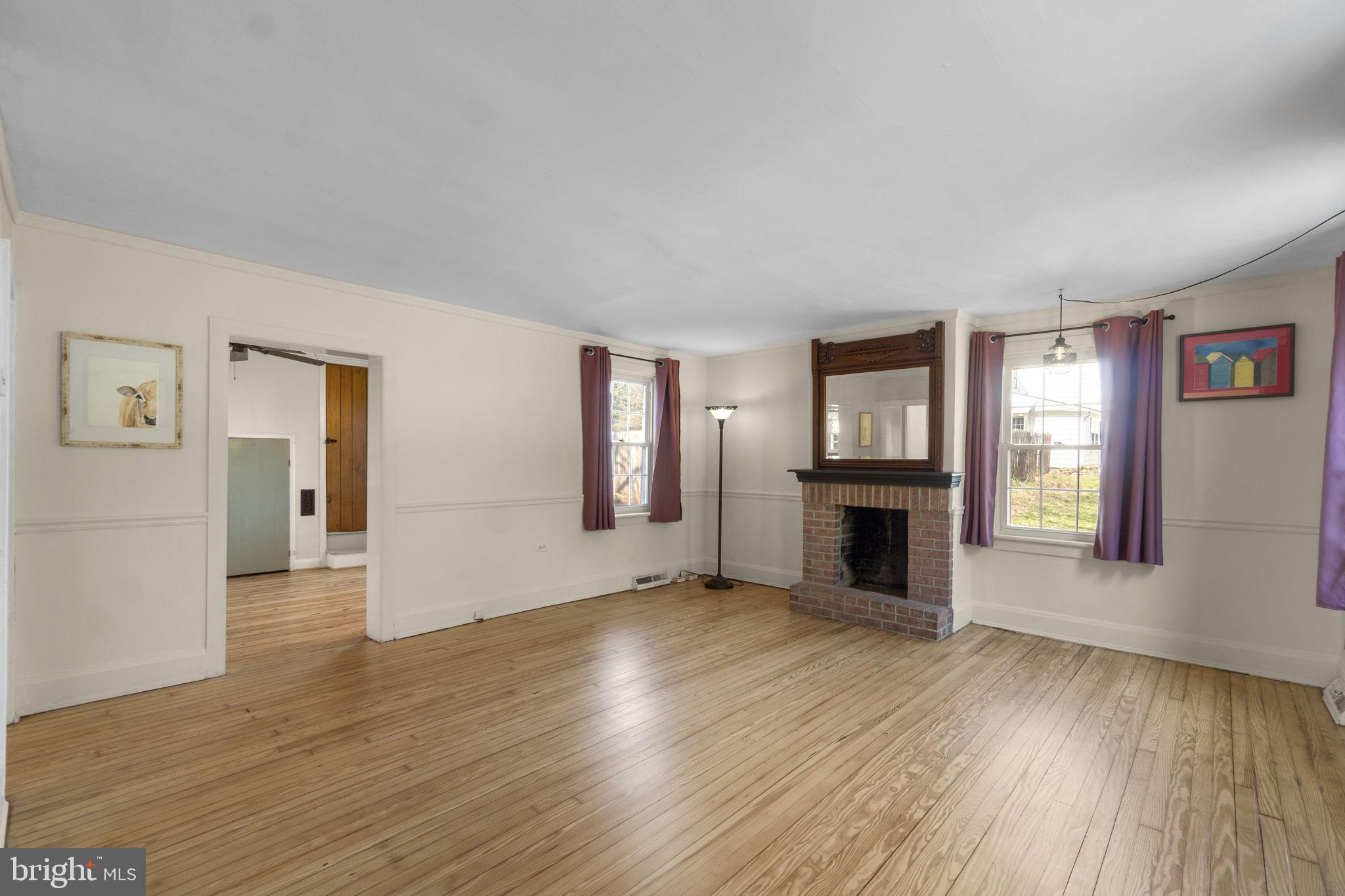 308 North Clear Ridge Road Union Bridge, MD 21791 - Photo 4 of 44