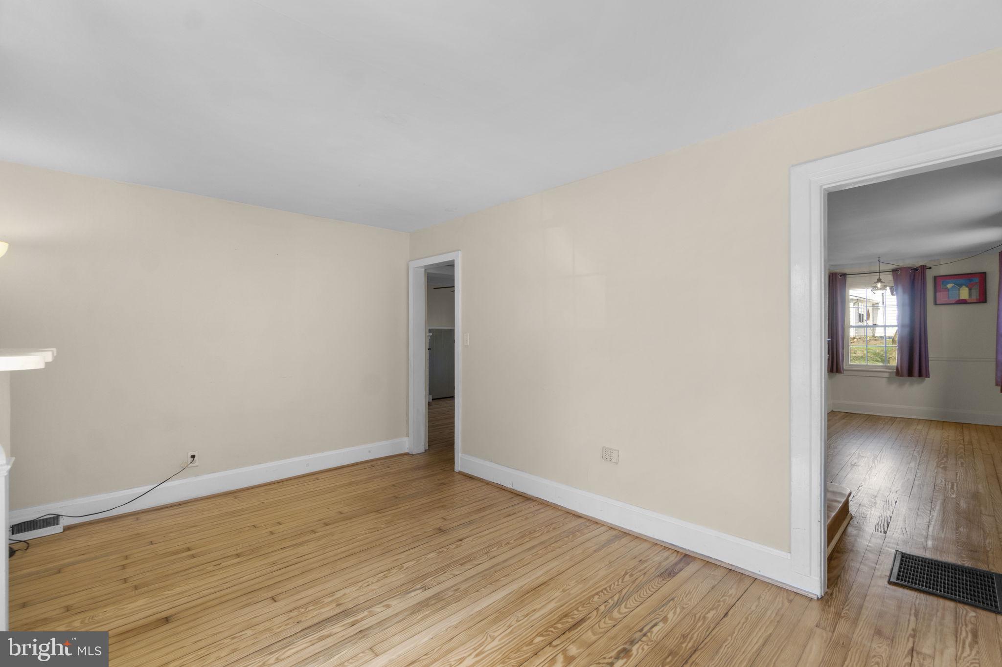 308 North Clear Ridge Road Union Bridge, MD 21791 - Photo 8 of 44