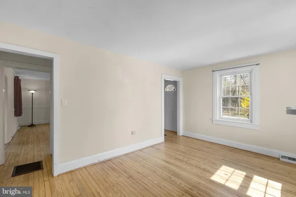 $375,000 | 308 North Clear Ridge Road, Union Bridge, MD 21791