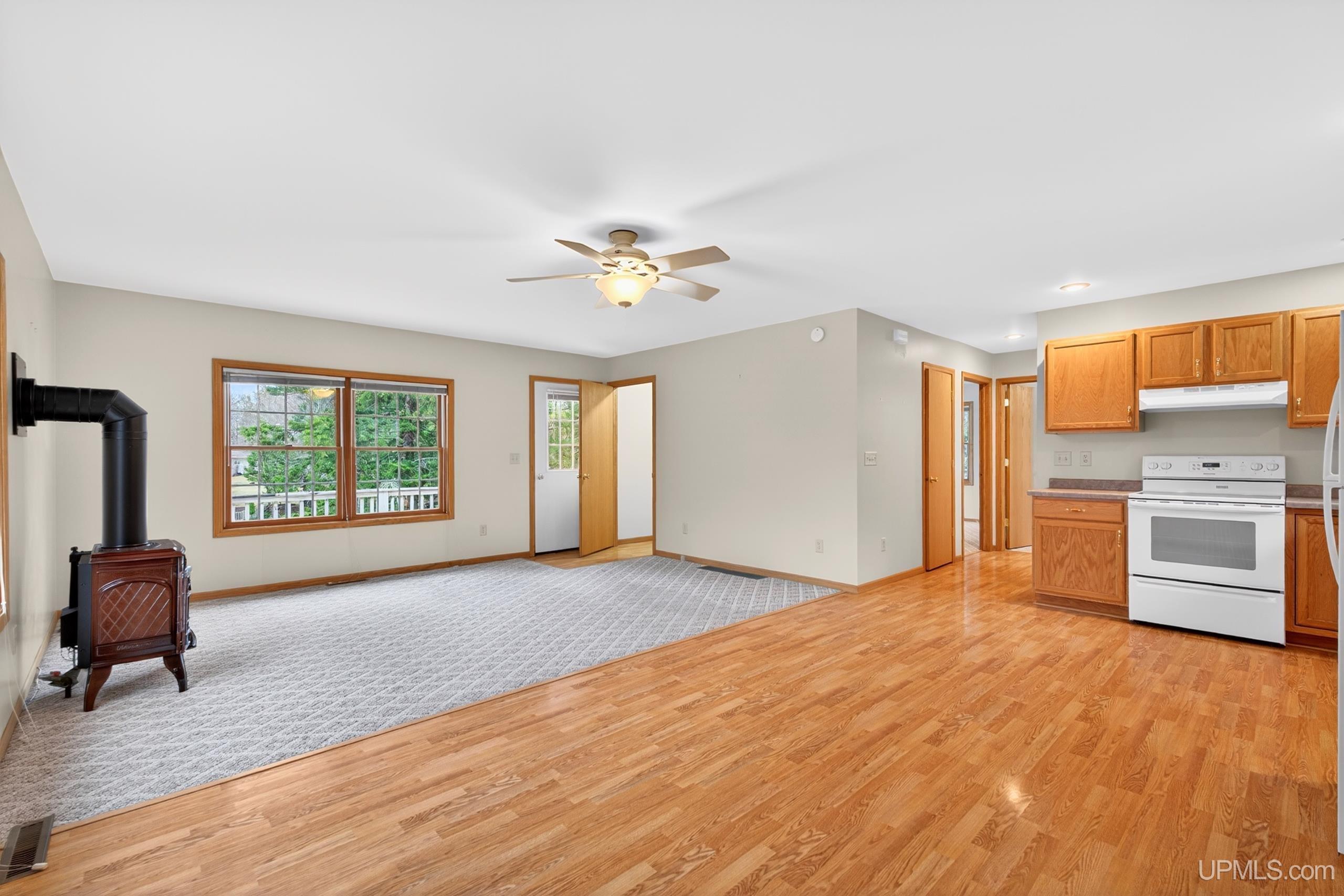 7643 Rivers Bend Drive Manistique, MI 49854 - Photo 9 of 40