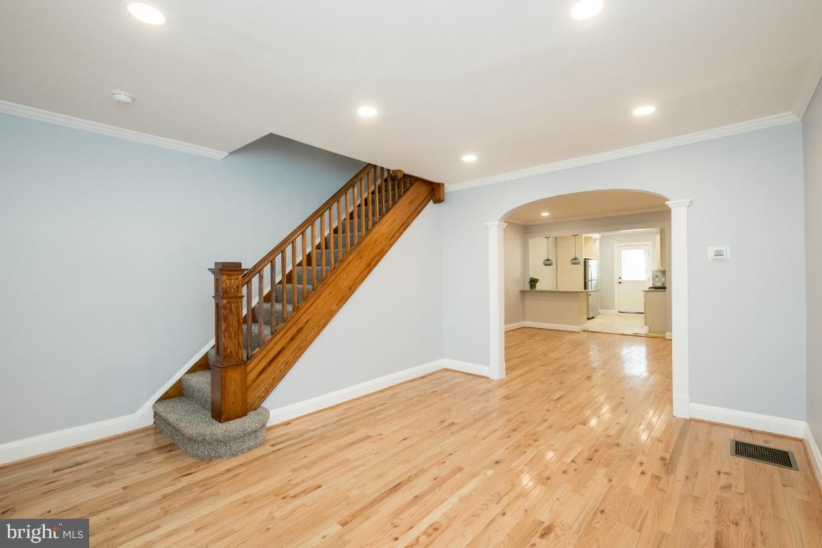4107 Granite Road Baltimore, MD 21206 - Photo 3 of 26 Bright and Open Feel