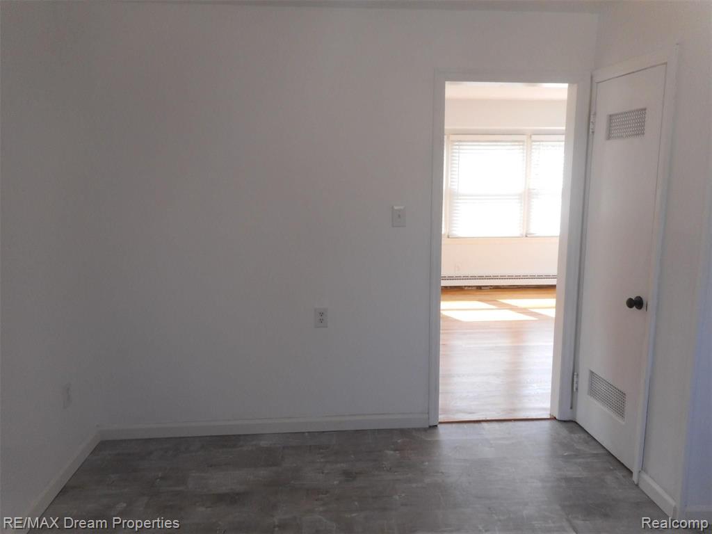 3610 Normandy Road Royal Oak, MI 48073 - Photo 18 of 28