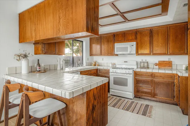 $1,795,000 | 3706 Lincolnwood Drive, Santa Barbara, CA 93110