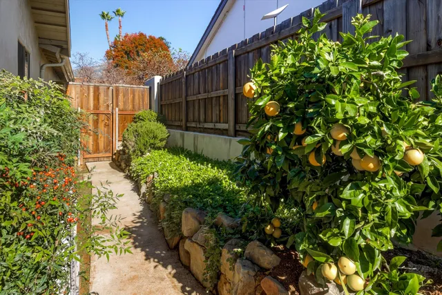 $1,795,000 | 3706 Lincolnwood Drive, Santa Barbara, CA 93110