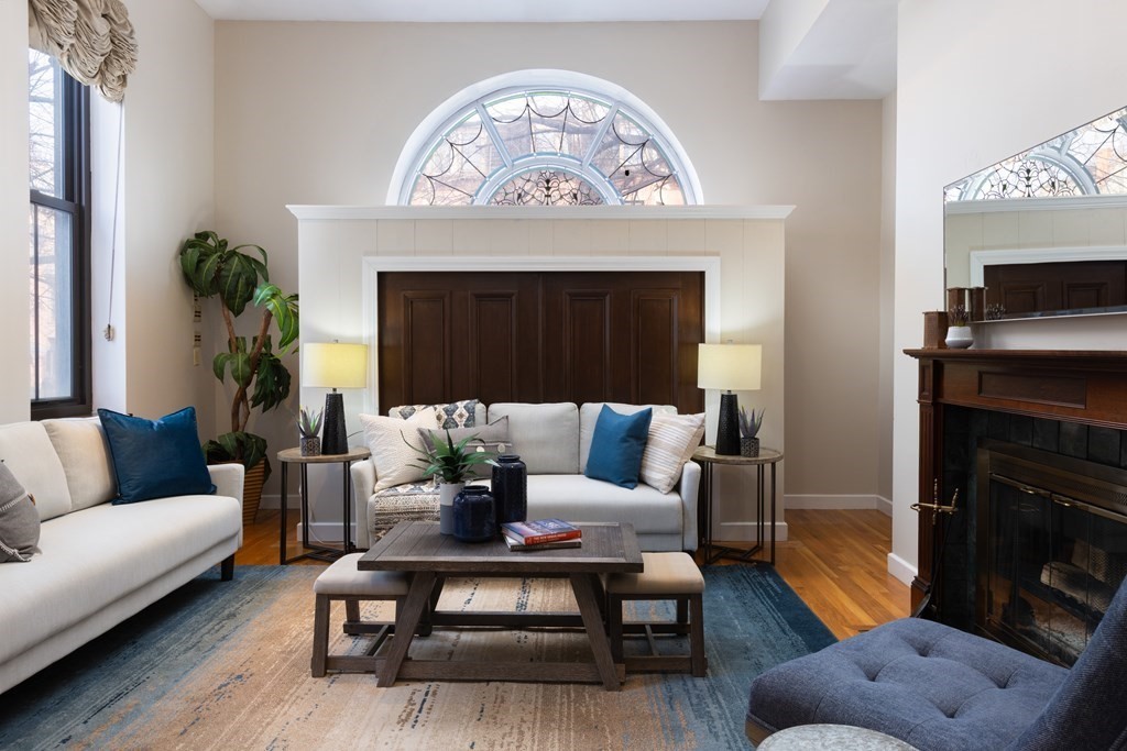 130 Appleton Street, Unit 2A Boston, MA 02116 - Photo 2 of 8 Gallery Image 2