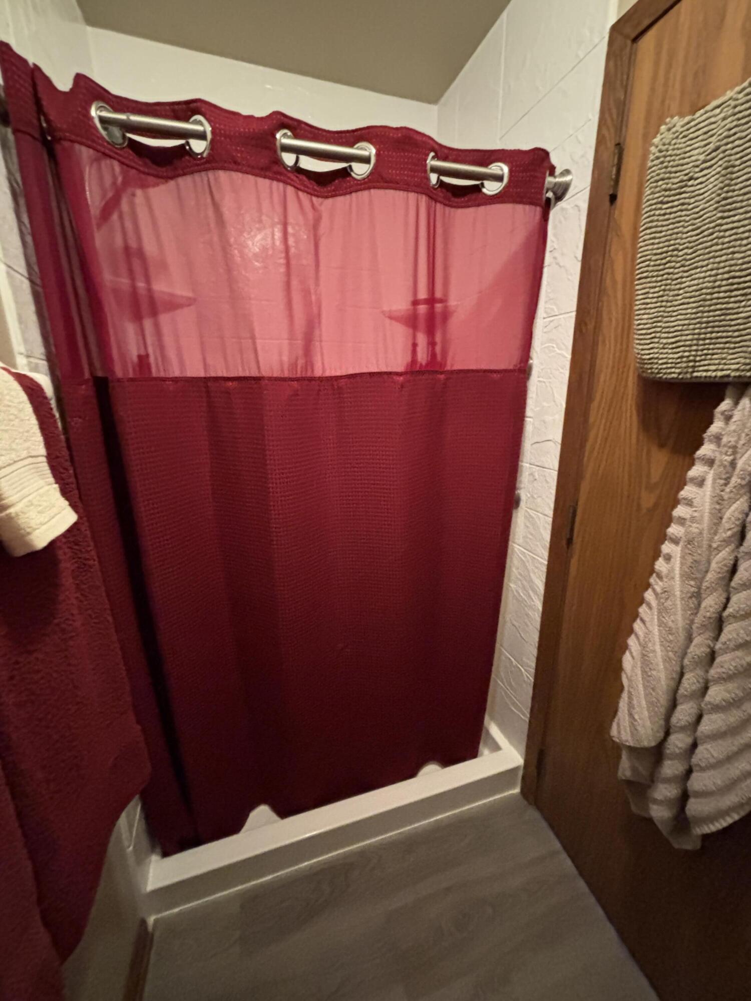 W176N9746 Riversbend Circle East, Unit E Germantown, WI 53022 - Photo 18 of 21 IMG_9924