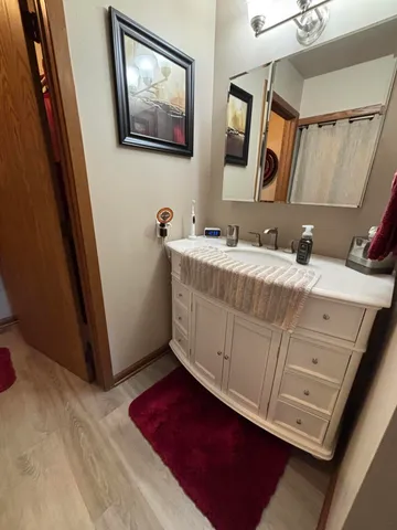 $235,000 | W176N9746 Riversbend Circle East, Unit E, Germantown, WI 53022